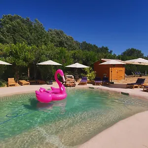Des Iscles Hébergement de vacances Mallemort